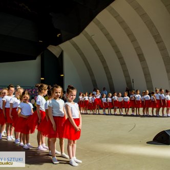 POŁANIEC DZIECIOM - ARTYSTYCZNIE CENTRUM KULTURY I SZTUKI