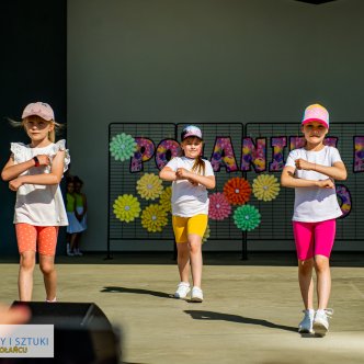 POŁANIEC DZIECIOM - ARTYSTYCZNIE CENTRUM KULTURY I SZTUKI