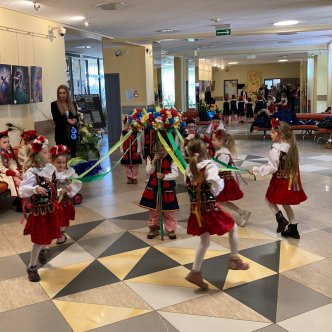 TRADYCYJNY "KOGUCIK" PRZEDSZKOLAKI W CENTRUM KULTURY I SZTUKI